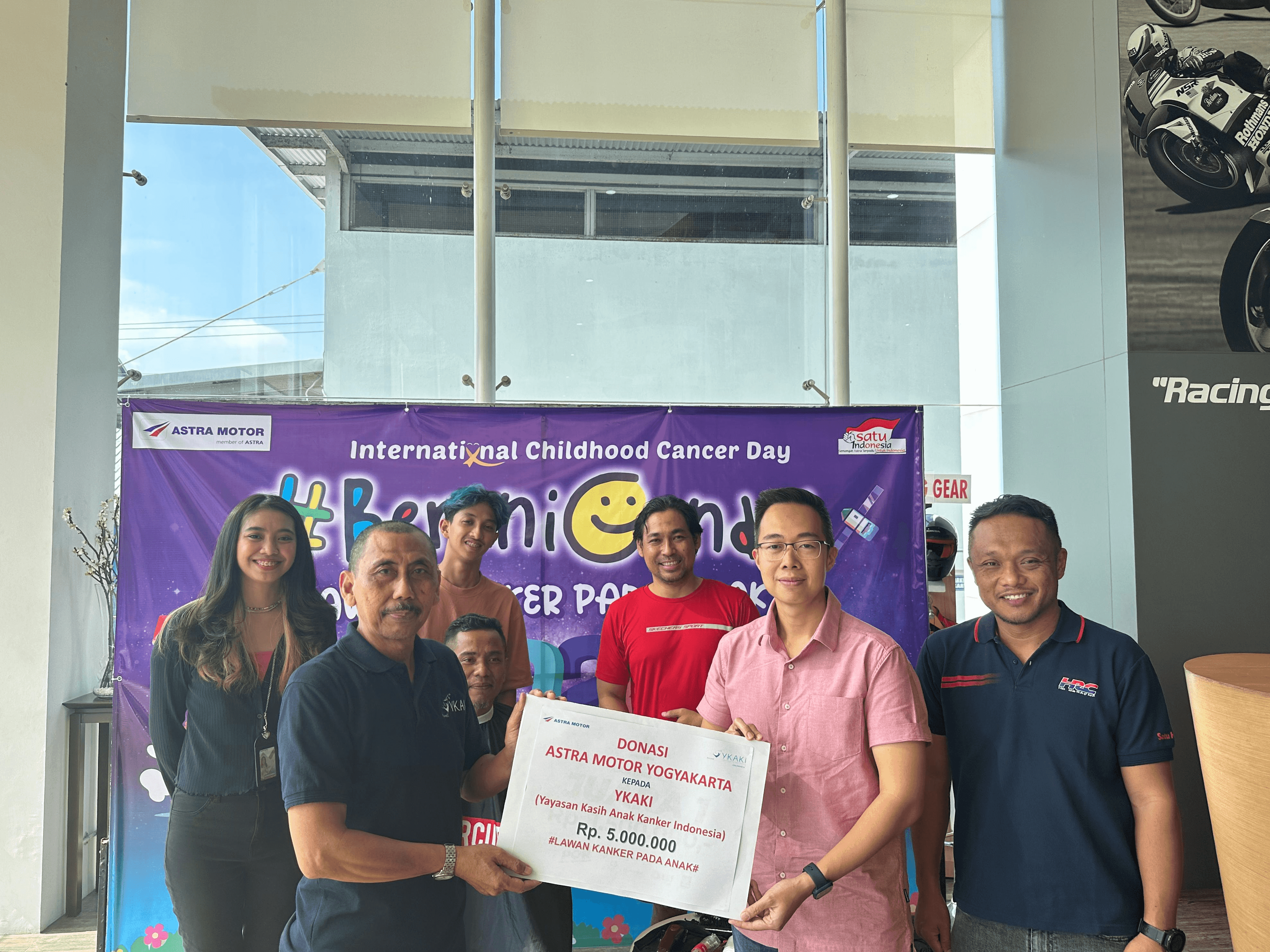 #BeraniGundul Lawan Kanker Pada Anak